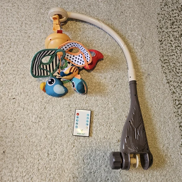 Colorful Baby Mobile with Remote Control - Picture 1 of 4